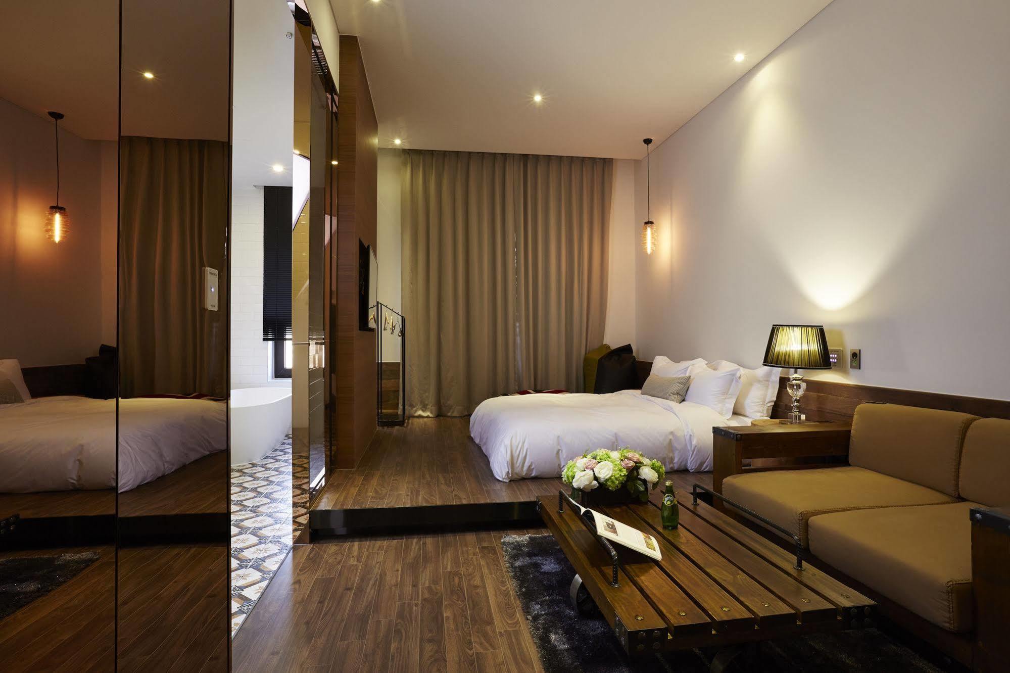 Chungbuk Inno City Namoo Hotel Eumseong Ngoại thất bức ảnh